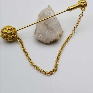 Gold‎ tone nugget art deco edwardian pin
